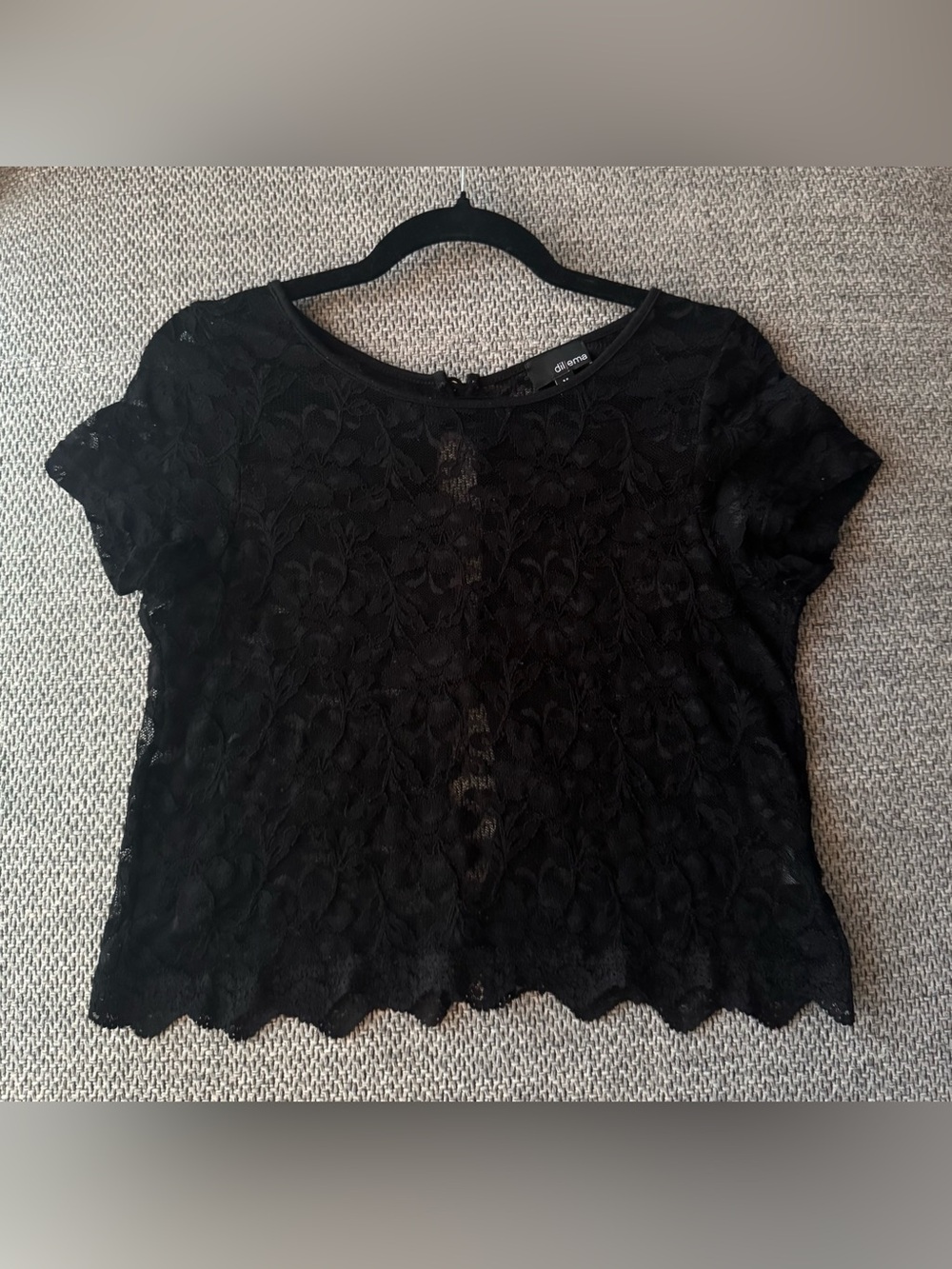 Black Floral Lace Sheer short sleeve top- Medium -peekaboo Back Y2K
